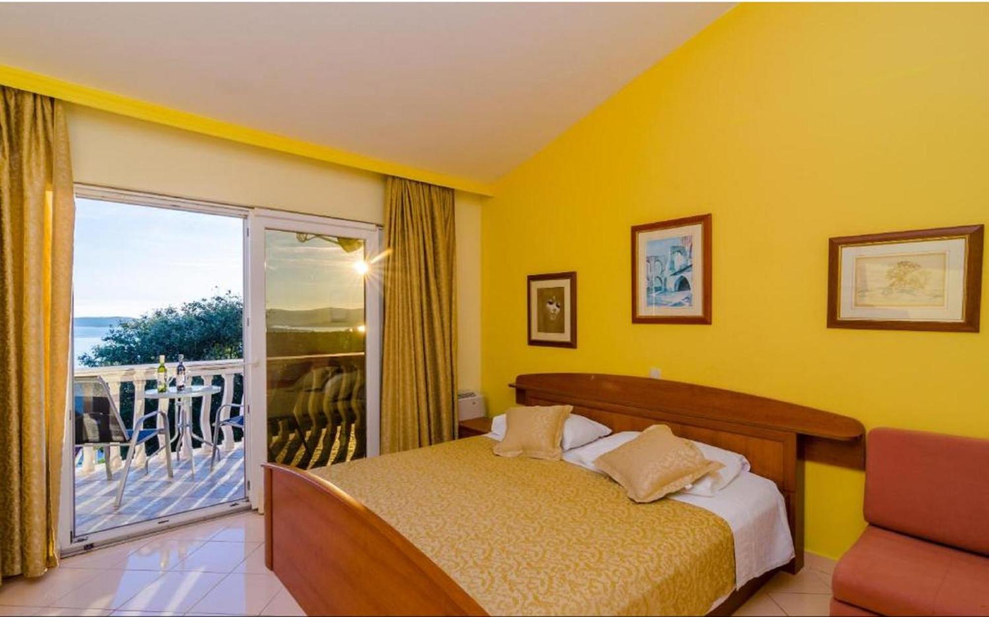 Hotel Pansion Villa Antonio 오레비츠 외부 사진