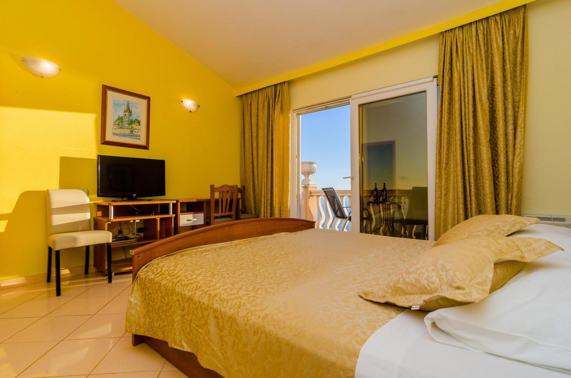 Hotel Pansion Villa Antonio 오레비츠 외부 사진