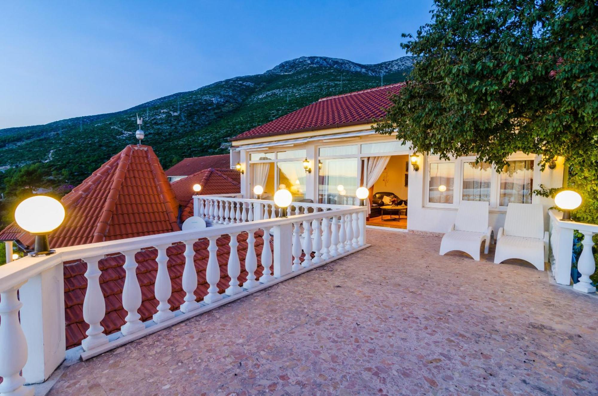 Hotel Pansion Villa Antonio 오레비츠 외부 사진